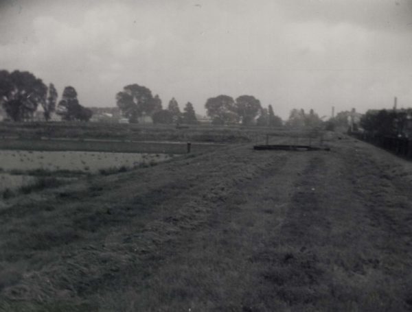 Metropolitan Water Board – Barnes Works SW13 – South Boundry Bank