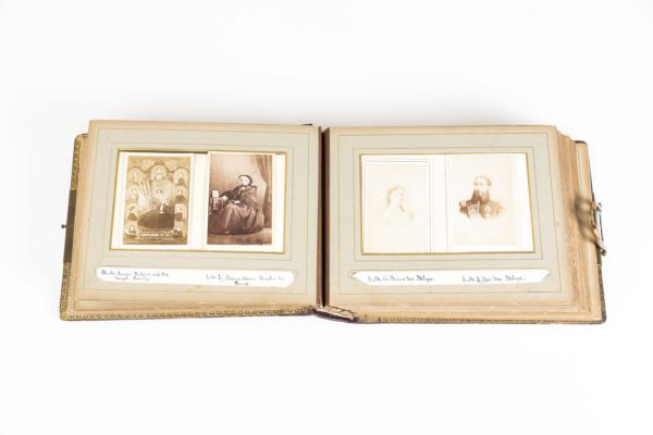 S.M. La Reine Marie Amelie de France