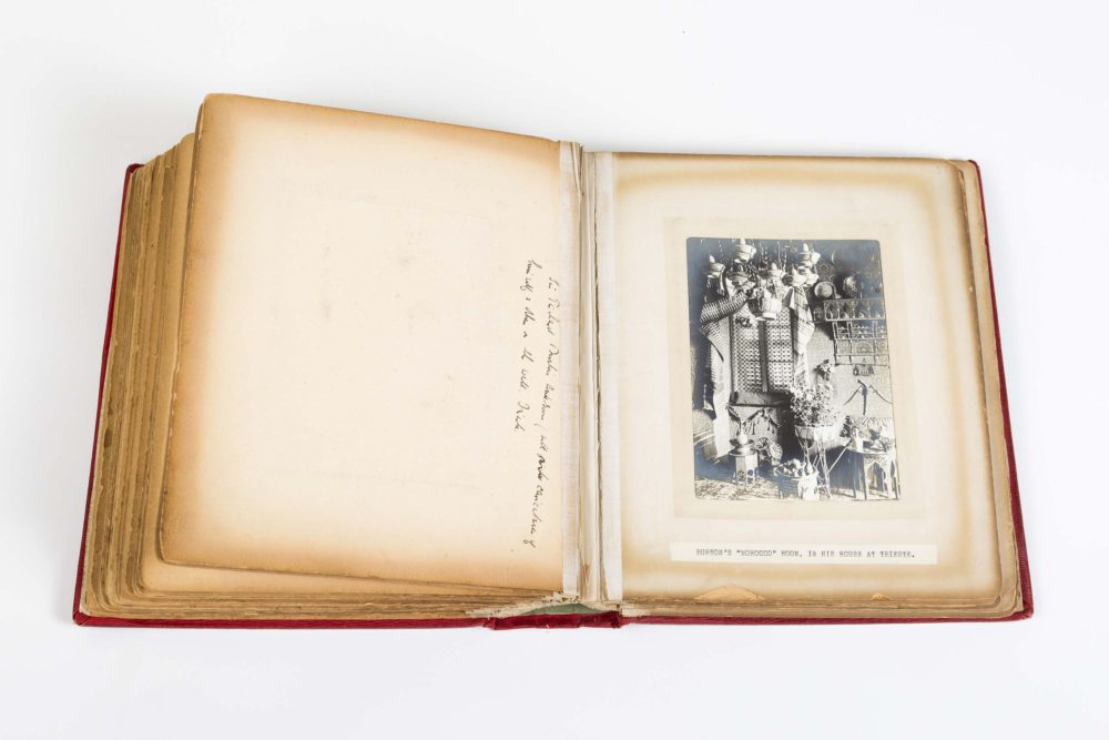 Burton’s Smoking Room