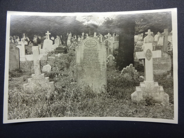 Barnes Cemetery – Keene family grave