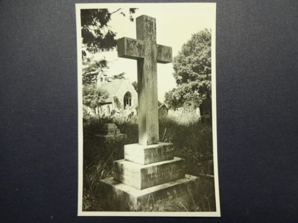 Barnes Cemetery – Allom family grave