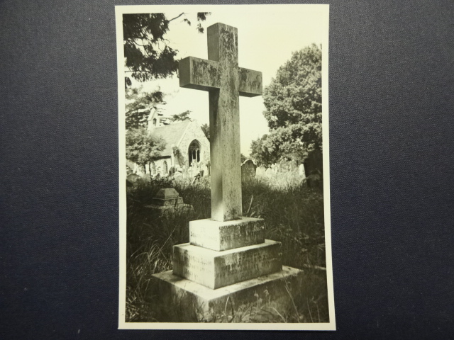 Barnes Cemetery – Allom family grave