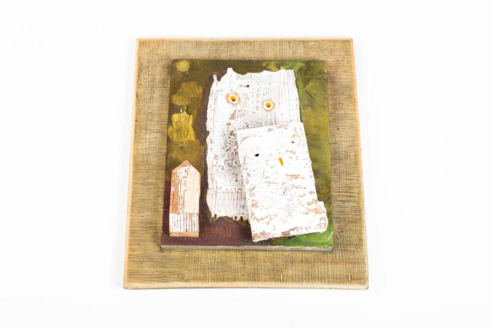 An assemblage of two white owls